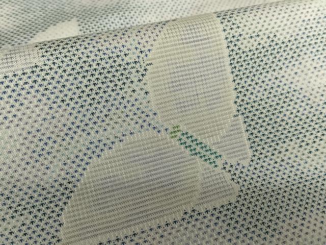 平和屋着物○本場大島紬 白大島 9マルキ 総絣 舞蝶文 正絹