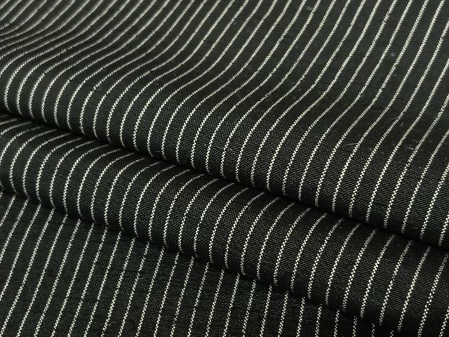平和屋着物●上質な紬　縞　黒地　正絹　逸品　AAAV7142zg