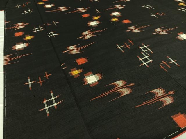 平和屋着物●上質な紬  琉球絣文様　草花　正絹　逸品　未使用　AAAU4385np 平和屋着物○上質な紬 琉球絣文様 草花 正絹 逸品 未使用 AAAU4385np