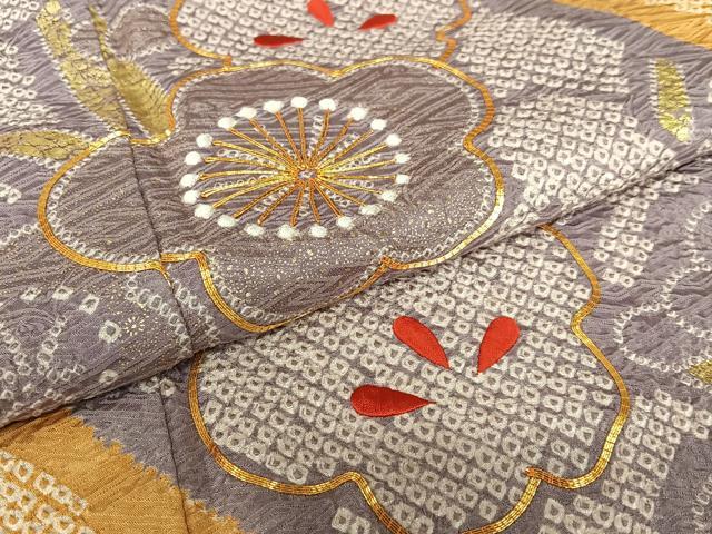 平和屋着物●豪華振袖　絞り　駒刺繍　舞梅文　金彩　正絹　逸品　AAAV7356zg 平和屋着物○豪華振袖 絞り 駒刺繍 舞梅文 金彩 正絹 逸品 AAAV7356zg