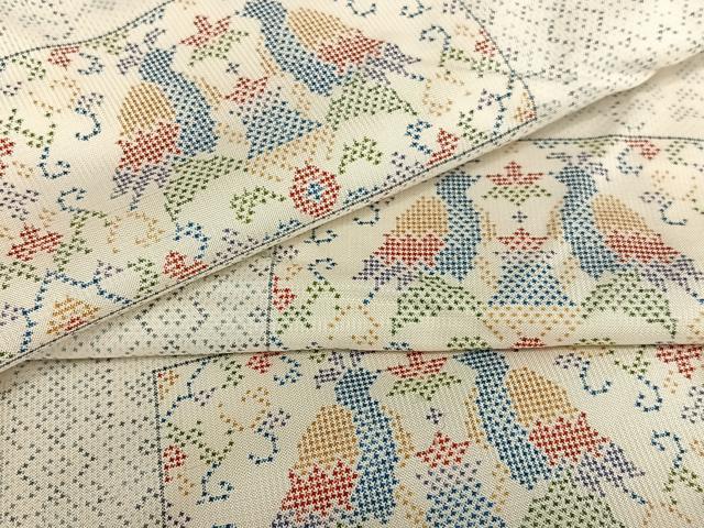 平和屋着物●本場大島紬　白大島　一元7マルキ　双鳥花文　正絹　逸品　AAAV7424zg