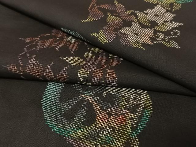 平和屋着物○本場大島紬 9マルキ 源氏車花文 正絹 逸品 CAAW3862vf