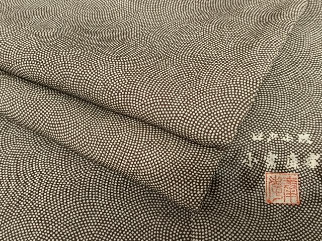 平和屋着物●人間国宝 小宮康孝　江戸小紋　鮫小紋柄　三越扱い　正絹　逸品　AAAV7474zg
