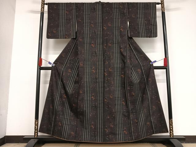 平和屋着物●上質な紬　縞　正絹　逸品　AABA2660np 平和屋着物○上質な紬 縞 正絹 逸品 AABA2660np