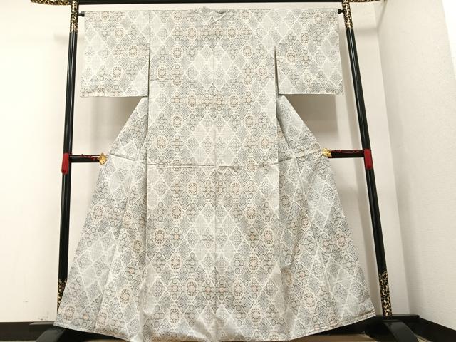 平和屋着物○本場大島紬 白大島 緯総絣 花菱文 正絹 逸品 AAAV9415ph