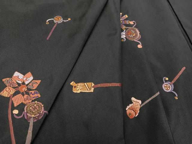 平和屋着物○訪問着 刺繍 玩具文 百入茶色 正絹 逸品 AAAW0009ph