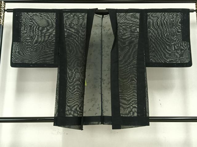 平和屋着物▽羽織　紗　スリーシーズン　春夏秋　塵除け　風景飛鳥文　黒地　正絹　逸品　AAAW1412fy