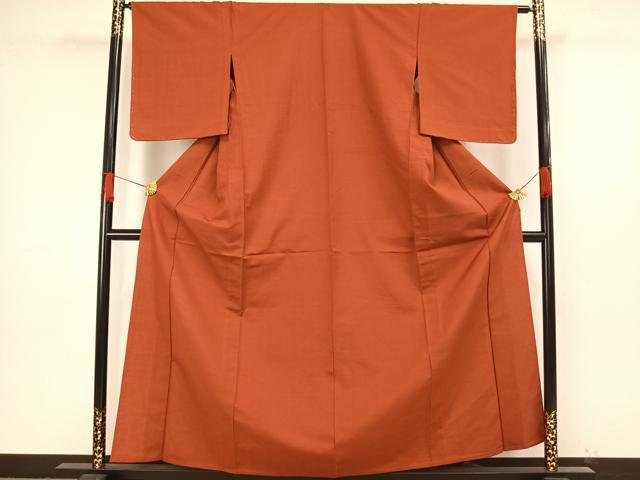 平和屋着物▽上質な紬 単衣 色無地 赤丹色 正絹 逸品