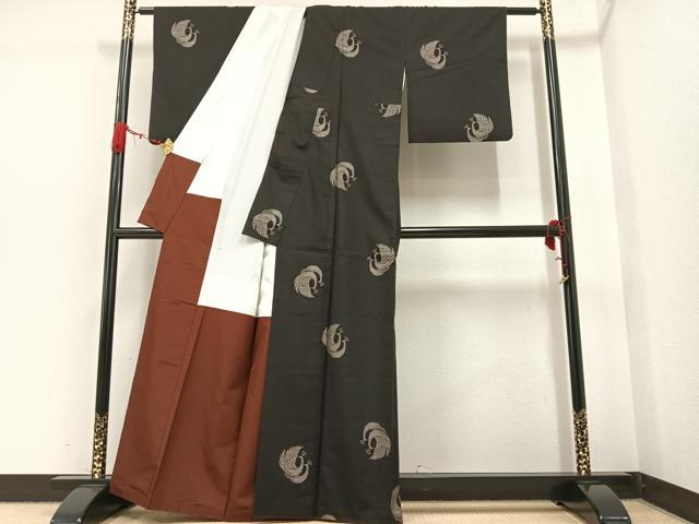 平和屋着物●本場大島紬　地空　群鳥文　正絹　逸品　AAAW1838ph 平和屋着物○本場大島紬 地空 群鳥文 正絹 逸品 AAAW1838ph - www