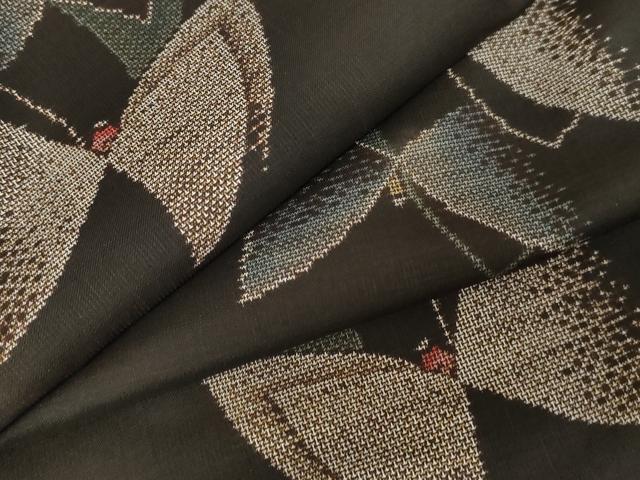 平和屋着物●本場大島紬　カタス9マルキ　地空き　舞蝶文　やまと誂製　正絹　逸品　AAAW5357br