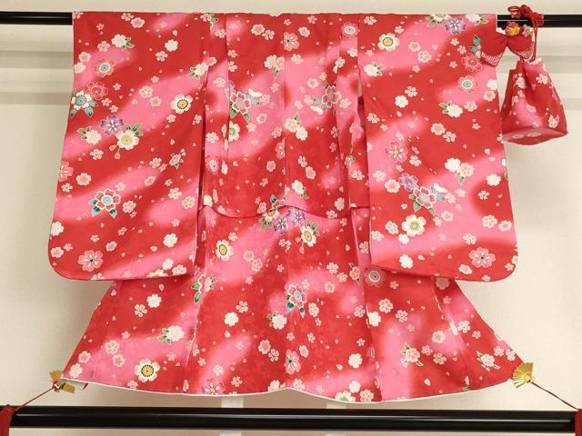 美品 有松鳴海絞り 夏着物 綿 仕付け糸付”藍と白の吉祥