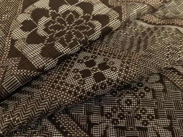 ペルシャ絨毯 タブリーズ産 プレーベル アミンザデ 額入り 壁掛け