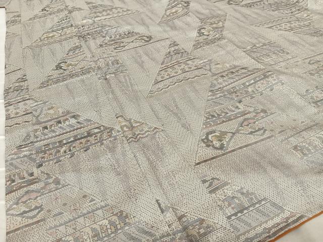 平和屋着物○本場大島紬 白大島 一元7マルキ 総絣 幾何学文様