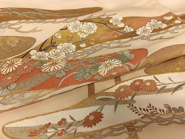 平和屋本店●銀座きしや　色留袖　駒刺繍　花松文　暈し染め　金彩　たとう紙・共箱付き　正絹　逸品　AAAW9246zg 平和屋本店○銀座きしや 色留袖 駒刺繍 花松文 暈し