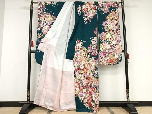 平和屋着物●豪華振袖　刺繍　舞花文　暈し染め　金銀糸　金彩　仮絵羽　逸品　未使用　AAAZ3775ck 平和屋着物○豪華振袖 刺繍 舞花文 暈し染め 金銀糸 金彩 仮