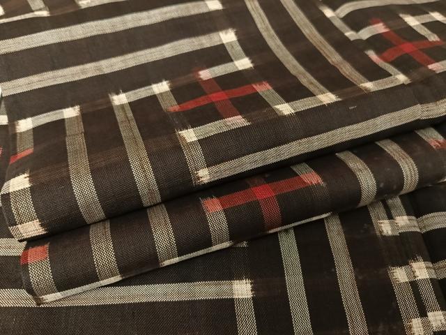 平和屋着物●本場大島紬　龍郷絣　秋名バラ　正絹　逸品　AAAX0219np