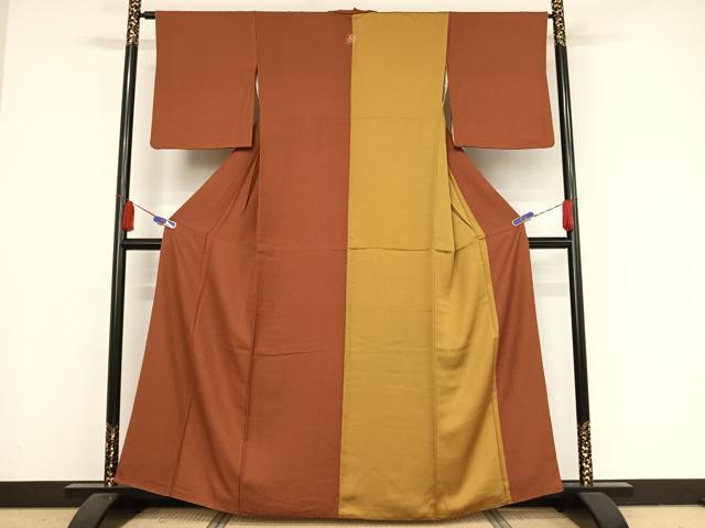 平和屋着物●訪問着　片身替わり　氷割れ地紋　煉瓦色×芥子色　正絹　逸品　AAAX0243np