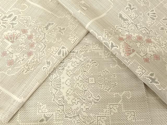 平和屋着物●本場大島紬　白大島　カタス7マルキ　正倉院花文　正絹　逸品　AAAX0293np