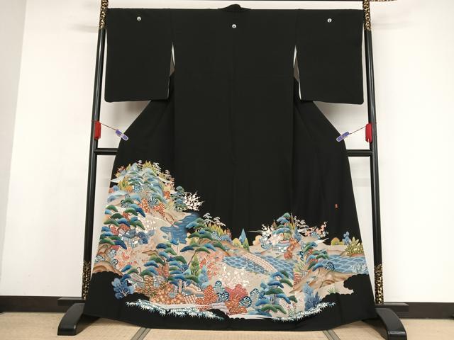 平和屋着物●本加賀友禅作家　稲荷茂雄　黒留袖　風景文　松竹梅　暈し染め　正絹　逸品　AAAX0314np