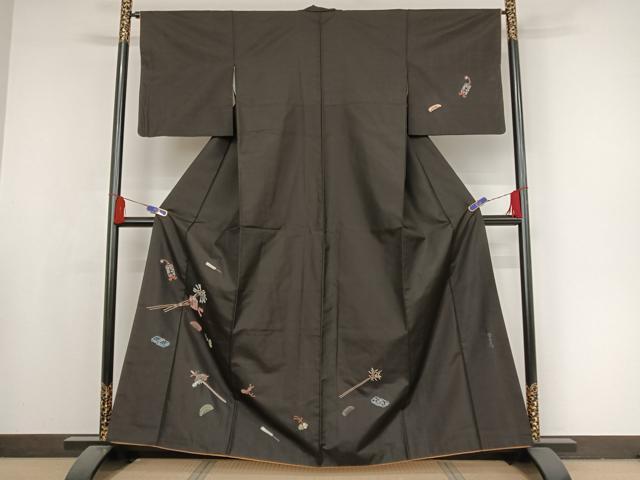 平和屋着物●都喜ヱ門　本場大島紬　訪問着　中国三大刺繍　相良刺繍　簪　黒地　藤絹織物謹製　正絹　逸品　AAAX0323np