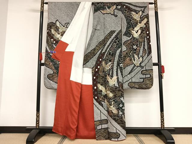 平和屋着物○豪華振袖 絞り 束ね熨斗飛鶴花文 黒地 金彩 正絹