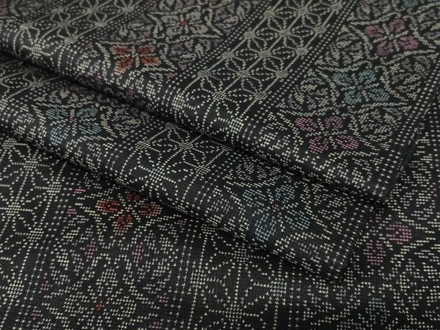 平和屋着物●本場大島紬　カタス7マルキ　草花間道　正絹　逸品　AAAX0566zg