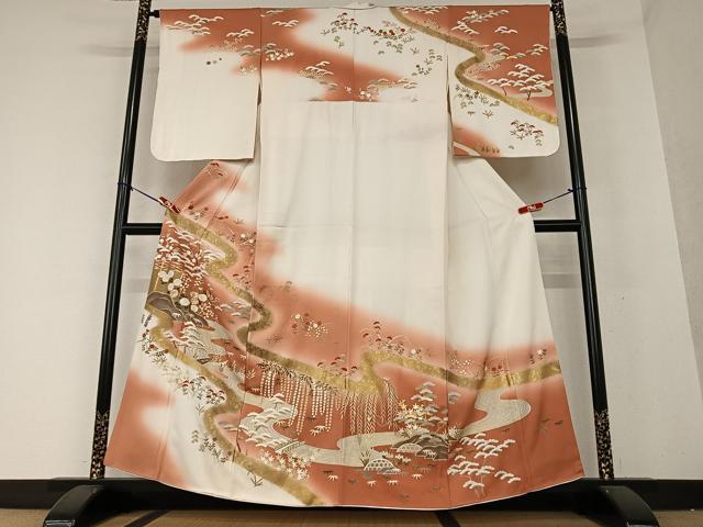 平和屋着物●訪問着　駒刺繍　松竹梅流水文　暈し染め　金彩　正絹　逸品　AAAY0031zg