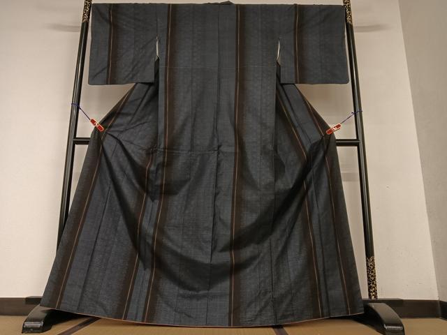 平和屋着物●本場大島紬　カタス7マルキ　麻の葉間道　正絹　逸品　AAAY0054zg 平和屋着物○本場大島紬 カタス7マルキ 麻の葉間道 正絹 逸品 AAAY0054zg