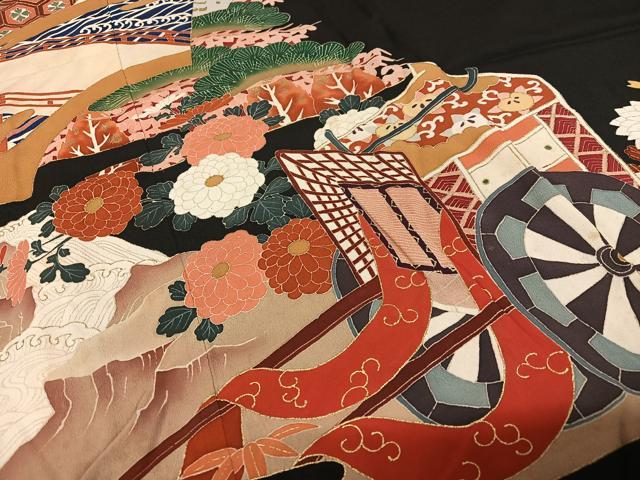 平和屋着物○アンティーク 大正ロマン 黒留袖 立波御所車花文 金彩 両褄