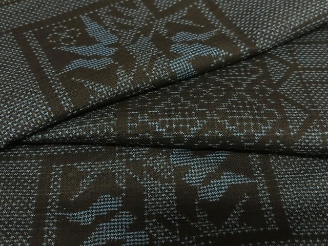 平和屋着物●本場大島紬　一元７マルキ　色紙重ね笹竹文　正絹　逸品　AAAY0167zg