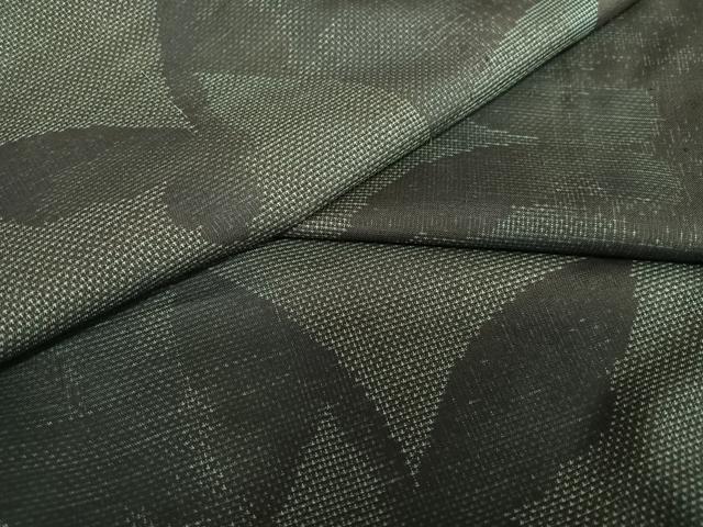 平和屋着物●本場大島紬　カタス7マルキ　舞蝶文　正絹　逸品　AAAY0308zg