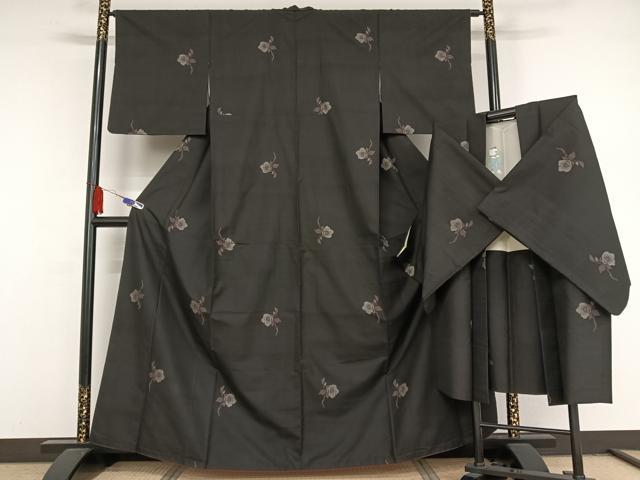 平和屋着物○本場大島紬 アンサンブル カタス9マルキ 地空 椿 黒地