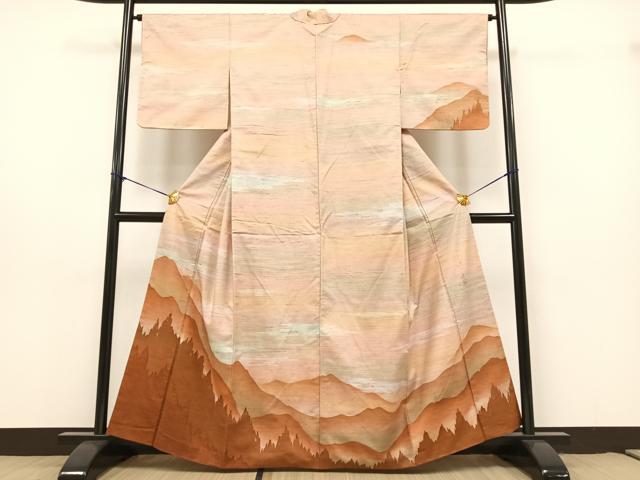 平和屋着物●訪問着　ろう彩染　遠山樹林シルエット　正絹　逸品　AAAY1728np