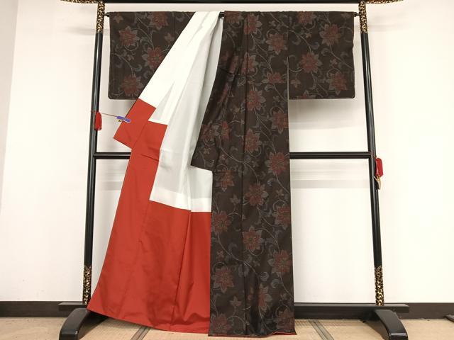 平和屋着物○本場大島紬 花唐草文 堀之内織物 証紙付き 正絹 逸品 未