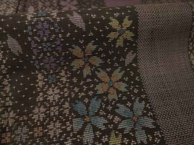 平和屋着物●染色家　岸上純平　本場大島紬　訪問着　カタス9マルキ　花菱文　正絹　逸品　AAAZ0356zg 平和屋着物○染色家 岸上純平 本場大島紬 訪問着 カタス9マルキ 花菱