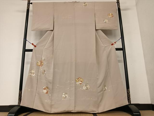 平和屋着物●創業460年・千總　訪問着　花宝尽くし文　柴染色地　金彩　西武百貨店扱い　正絹　逸品　AAAY6411zg