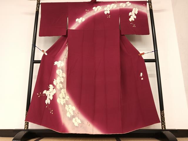 平和屋着物●東京友禅　菅有鬼一　訪問着　草花文　胡蝶蘭　暈し染め　金彩　正絹　逸品　AAAY6452zg