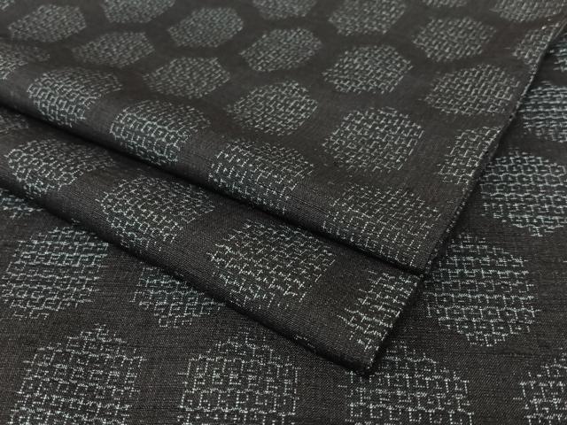 平和屋着物●結城紬　80亀甲　亀甲文　正絹　逸品　AAAY6520zg