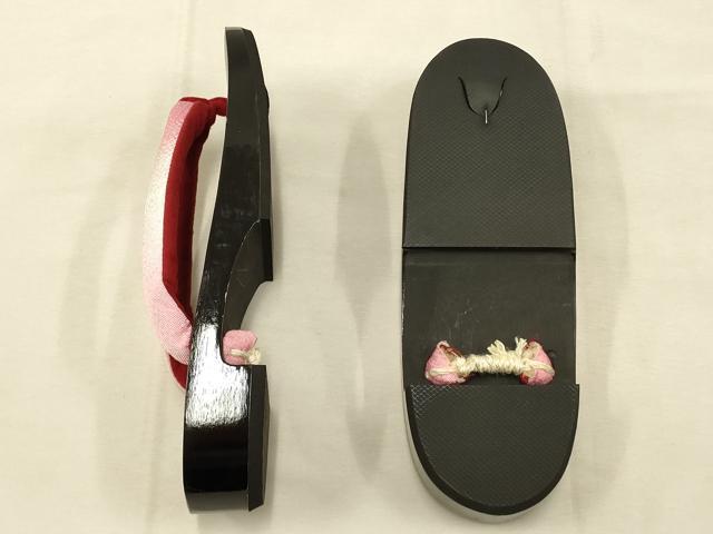 平和屋着物＊夏物　和装小物　籠巾着・下駄セット　浴衣　七宝　暈し　逸品　未使用　AAAY8177ay 平和屋着物＊夏物 和装小物 籠巾着・下駄セット 浴衣 七宝 暈し 逸品