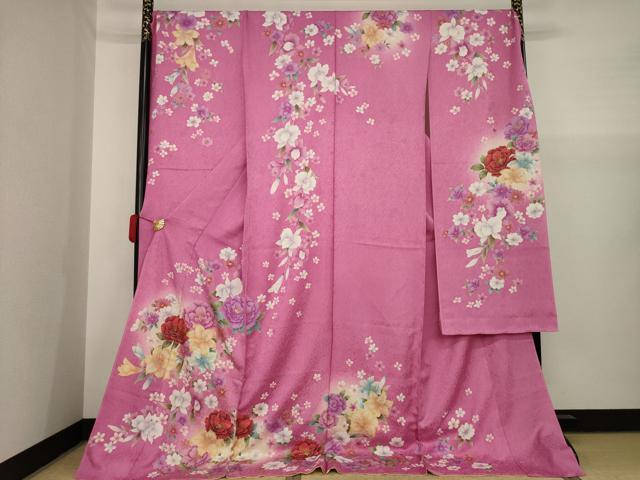 平和屋着物●豪華振袖　駒刺繍　舞花文　暈し染　金彩　仮絵羽　逸品　未使用　AAAY9067ck