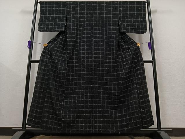平和屋着物▽上質な紬　単衣　格子　黒地　正絹　逸品　AAAY9424jh 平和屋着物▽上質な紬 単衣 格子 黒地 正絹 逸品 AAAY9424jh 【公式通販】