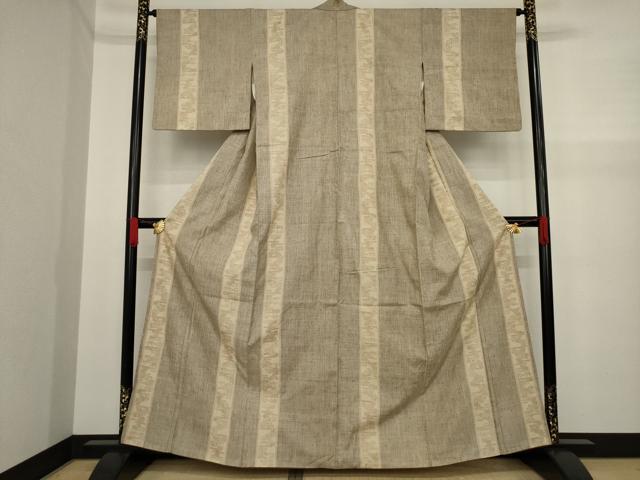 平和屋着物○本場結城紬 重要無形文化財 100亀甲 舞花間道 正絹