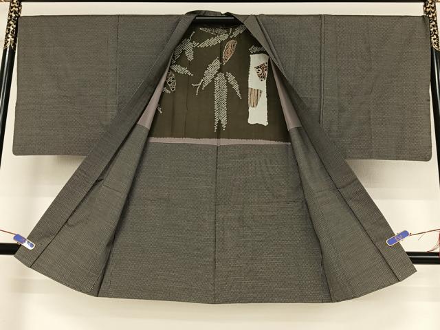 平和屋着物●男性　本場大島紬　アンサンブル　格子　正絹　逸品　AAAY9959np 平和屋着物○男性 本場大島紬 アンサンブル 格子 正絹 逸品 AAAY9959np