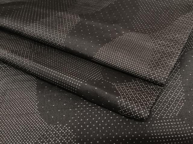 平和屋着物●本場大島紬　カタス7マルキ　網目文　黒地　正絹　逸品　AAAZ0127zg