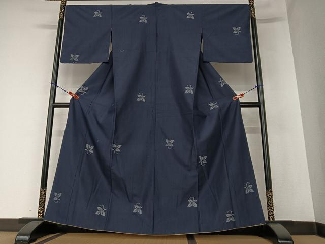 平和屋着物○上質な紬 南天文 正絹 逸品 AAAZ0154zg 平和屋着物▽