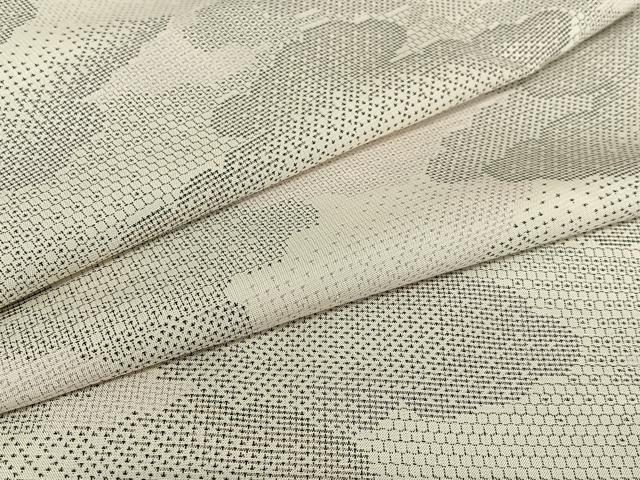 平和屋着物●本場大島紬　白大島　120亀甲　雲重ね文　正絹　逸品　AAAZ0241zg