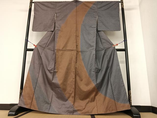 平和屋着物●本場染大島紬　網目文　正絹　逸品　AAAZ0242zg