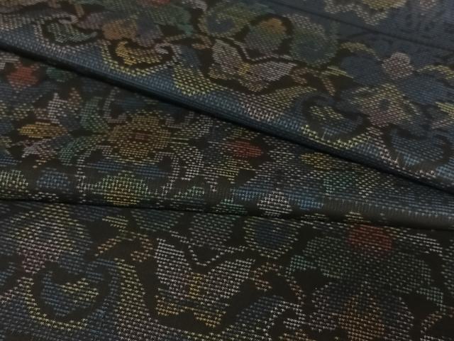 平和屋着物●本場大島紬　カタス7マルキ　横段花蝶文　正絹　逸品　未使用　AAAZ0324zg