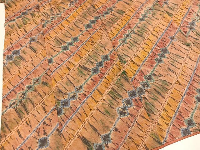 平和屋着物○菅原工房 菅原結作 漢方染紬 小紋 紬地 絞り