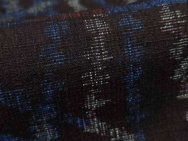 平和屋着物○結城ちぢみ 幾何学文様 黒地 正絹 逸品 AAAZ0610ck 紬